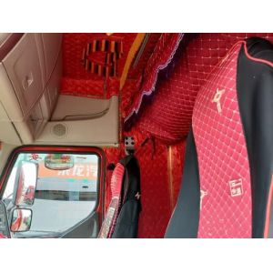 10 Ton Column Plate 26 Feet Used Cargo Trucks For Transport Business In Good