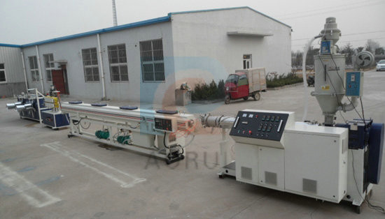 Buy PE-RT / PPR Hot and Cold Plastic Pipe Single Screw Extruder , PPR Pipe Machinery at wholesale prices