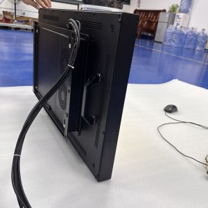 32/55 Inch Outdoor UV Protection High Quality Good Stability Waterproof Digital