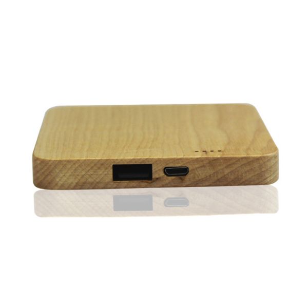 Square Shaped Carved Wood Power Bank 5200 Milliampere 3 Years Warranty