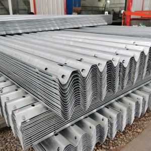 Customized Galvanized Highway Guardrail Traffic Barrier for Roadway Safety