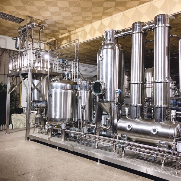 Buy Chinese Medicine Hemp Extraction Machine Membrane Concentrating Equipment at wholesale prices