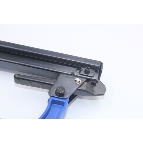 Customized Fine Crown Pneumatic Staple Gun Air Stapler 1013j for Furniture Decoration