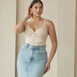 Shaping Lace Shapewear Bodysuit