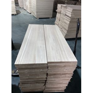 Lightweight Paulownia Panel Board for Furniture Lightweight and Environmentally