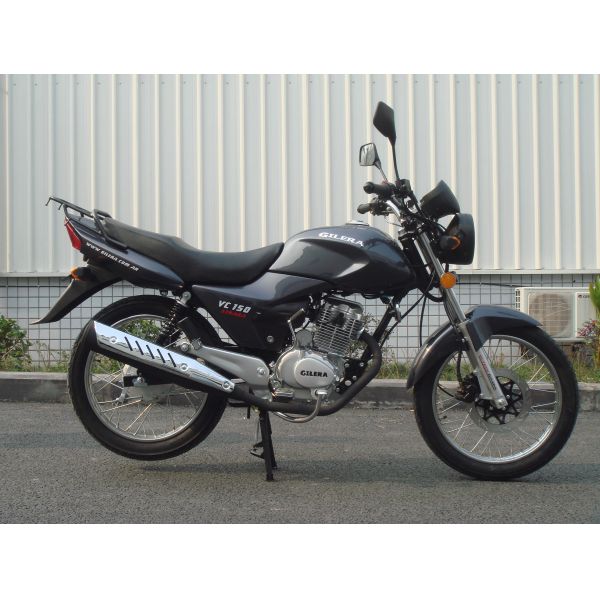 Buy Business Family Custom Street Glide Motorcycles Powerful Engine Driven at wholesale prices