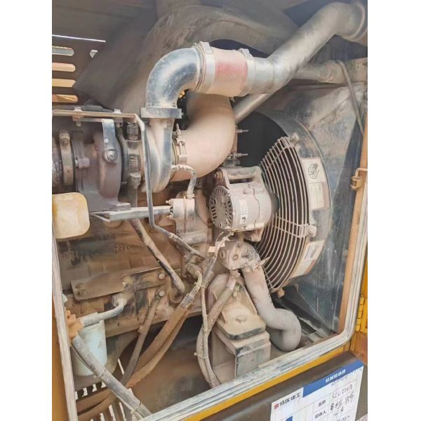 55 Ton Used Large Crawler Crane Yellow Reliable Operation For All Pavement