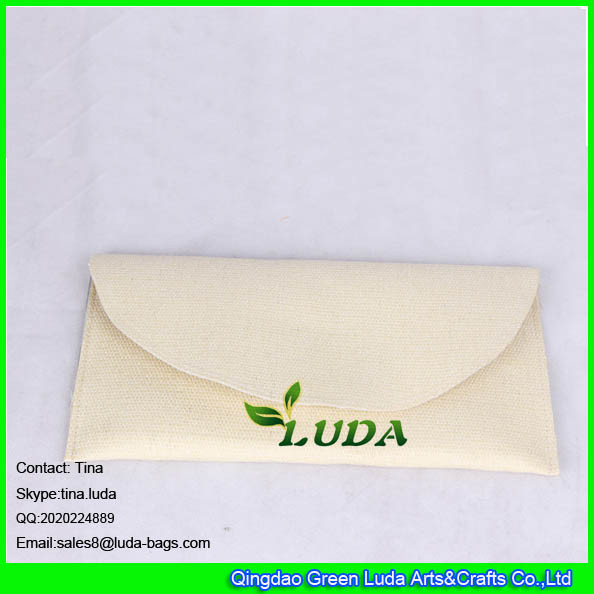 Buy LUDA paper straw clutch bags cheap new designer beach bag at wholesale prices