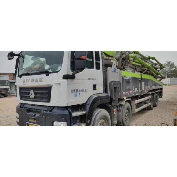 43870 Kg Zoomlion Used Concrere Pump Truck Long Boom Section 63 Meter by ZLJ5440THBKE