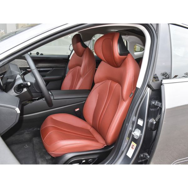 Experience the Power of 2023 XPeng P7 Electric Cars Large Luxury and for Adult Drivers