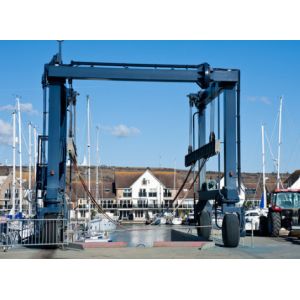 Marine Boat Hoist Crane 5 - 1000 Ton Customized Capacity