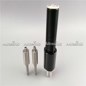 35kHz 600W 2 Pieces Ceramics Ultrasonic Welding Transducer Titanium Alloy