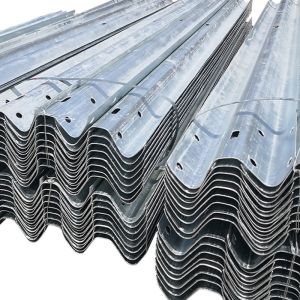 Customized Zinc Coating Q235 Q345 Highway Guardrail Traffic Barrier Rails Rail