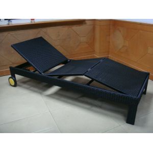 Outdoor Patio Rattan Sun Lounger , Balcony Dark Brown Lounger