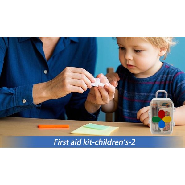 Colorful Cartoon Print Kids First Aid Bandage Kits Emergency Medical Supplies Training for Babies Children Safety First Aid Kits