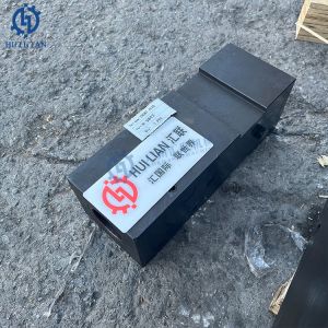SOOSAN SB43 SB45 SB50 Hydraulic Breaker Hammer Front Head for Machinery Spare