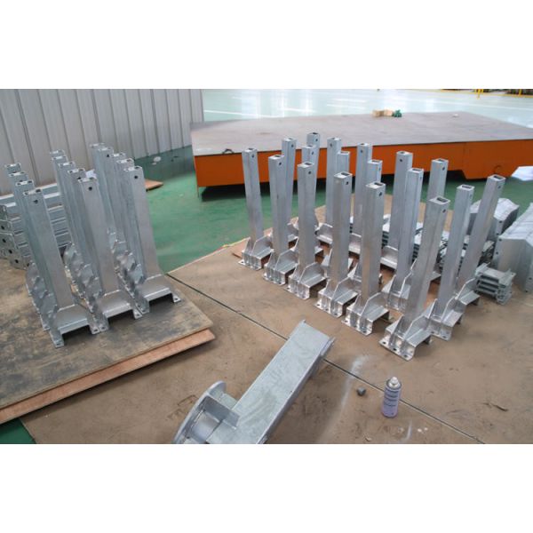 Automatic 28VDC 90 Modules Solar PV Tracker For 1MW Solar System