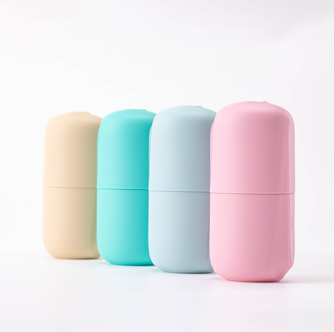 Silicone Facial Roller Cooling Ice Roller Face Massager for Face and Eye Rejuvenation