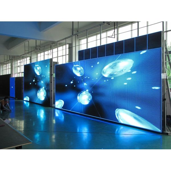 Rental Screen Iron Box / Die-Cast Aluminum P20 Waterproof LED Screen Video Wall Outdoor Dynamic Poster Advertising