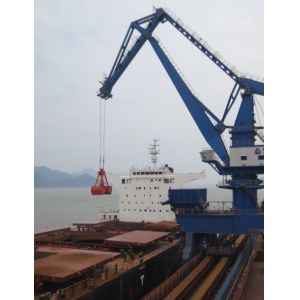 Marine Floating Boat Dock Crane With Kinds Of Bucket