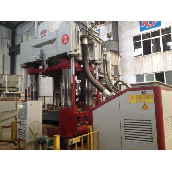 AZS 33 Zirconia Corudum Bricks For Glass Furnace