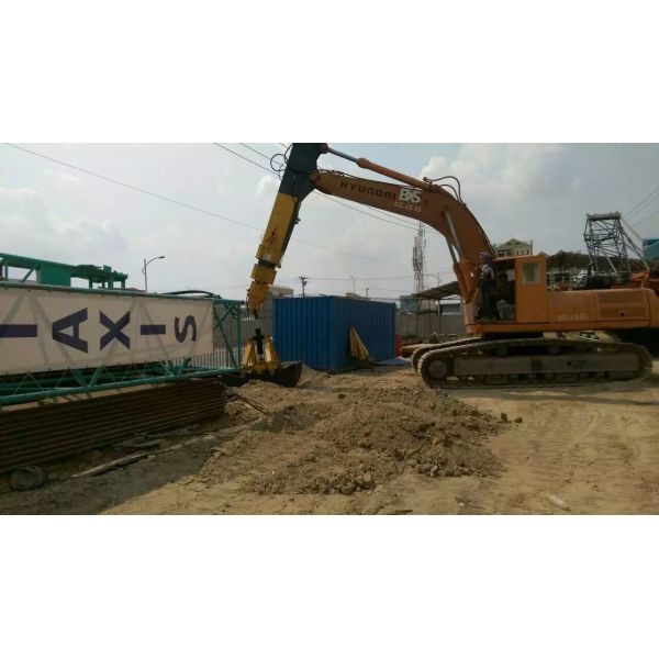 Buy Telescopic Arm Excavator Dipper Stick Foundation Drilling Tools with 19500mm Max Digging Depth KM180 at wholesale prices