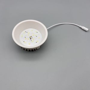 Reptile UVA UVB LED Round Light For Lizards Turtles And Birds Ndash Dual