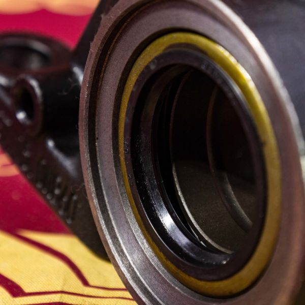 711-50310-6163 for SINOTRUK HOWO sitrak MCP16 MCX16 Spare Parts Camshaft bracket