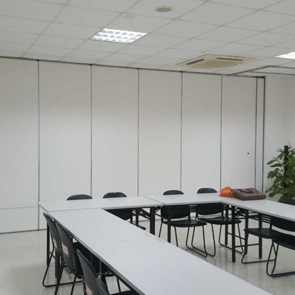 85 Type Soundproof Movable Partition Walls Folding Door For Auditorium Hospital Church