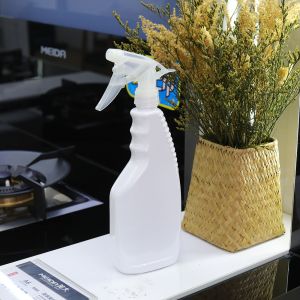 Clear Plastic Trigger Sprayer Bottle with Screen Printed Cosmetic Packaging