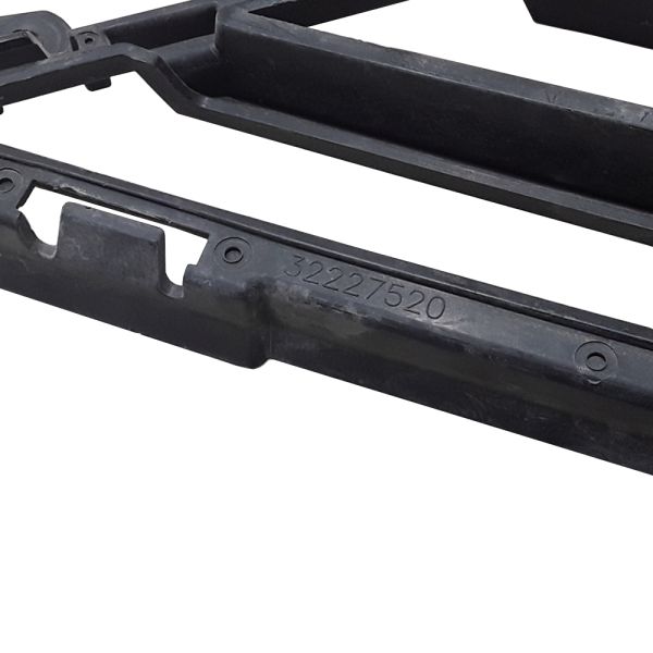 Womala Lower Grille 32227520 for 2022-2024 S60 S90 XC60 XC90