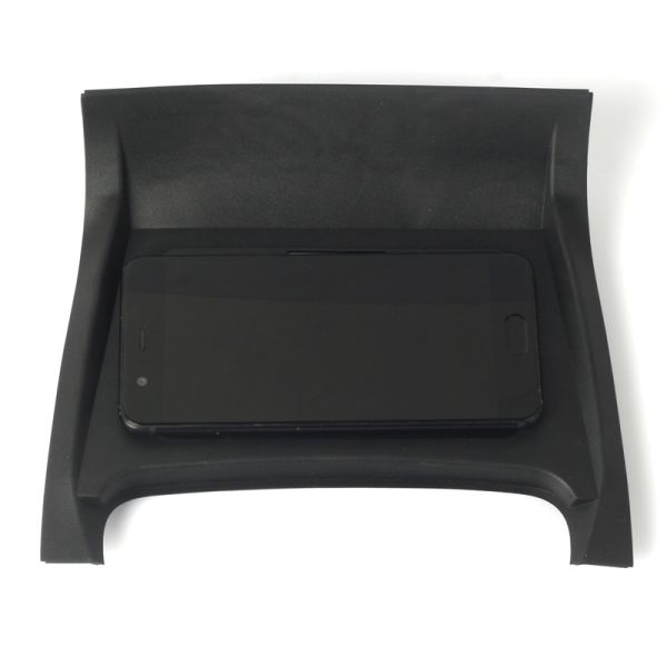 In-Car Wireless Charger with qi For LANDROVER Discovery sport fast chargers 10W in car chargers with 3 coils