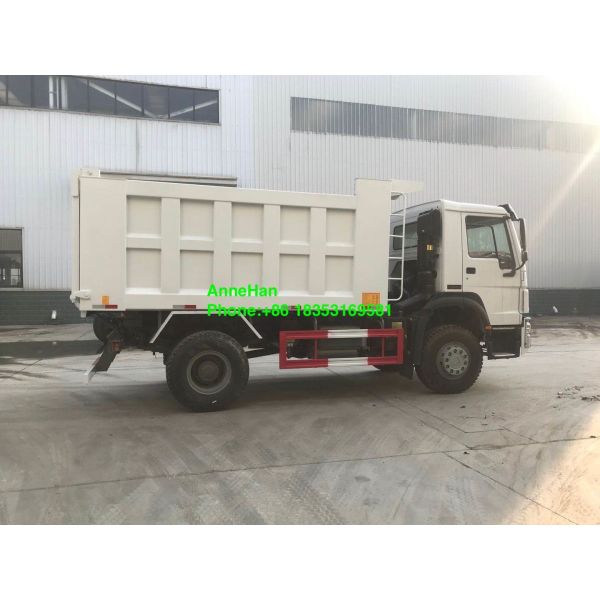 Buy 30T Sinotruk Howo 4x2 Dump Truck 290hp Euro 2 Diesel Fuel at wholesale prices