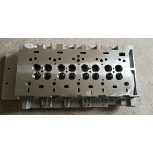 G9T G9U Cylinder Head 4416483 4412023 7701474144 7701477952 1104100QA0