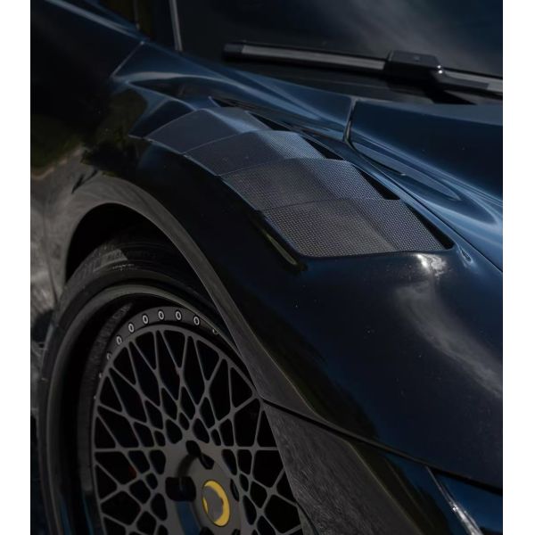 SF90 Ferrari Carbon Fiber Body Kit 1016 Style Front Lip Air Intake Black Spoiler Fender