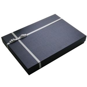 Custom Design Paper Recycled Paper Gift Boxes Black shirt gift box with ribbon