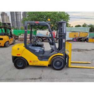 Second hand Komatsu diesel forklift from Japan