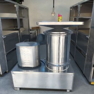 Chicken Automatic Egg Breaker & Yolk Separator Machine 2kw