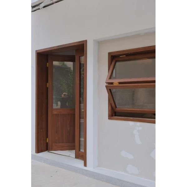 Desert Climate Folding Windows - Heat-Reflective Coatings