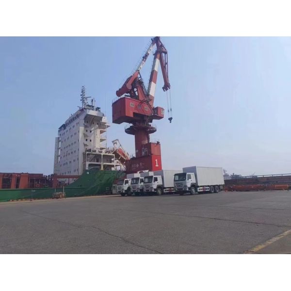 15 Ton HOWO Dump Truck 6X4 Dump Truck Hydraulic Hoist Body