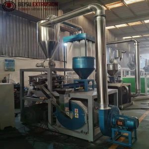 500kg/H High Speed Rotor Chamber Pvc Pulverizer Machine