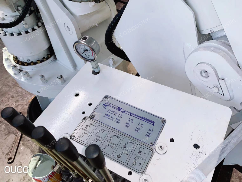 Soft Start Marine Ship Deck Crane Folding Telescopic Boom 1.5T7.8M