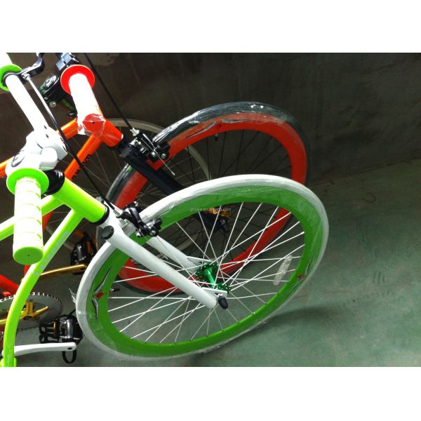 Customized CE Hi-Ten Steel Frame 700C Single Speed Fixed Gear Bike for Boys