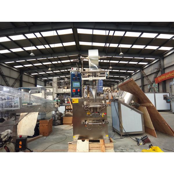 PLC Control Pouch Packing Machine , 30-80 bags/min Screw Packing Machine