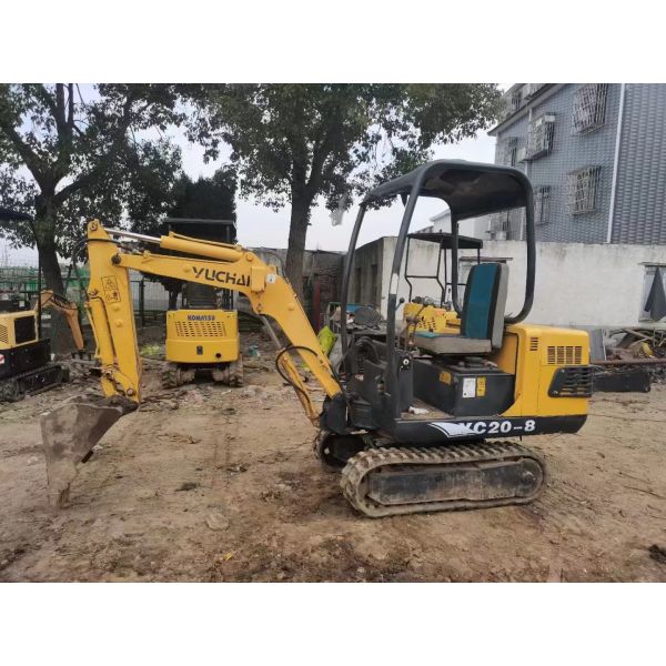 Buy Universal Backhoe Mini Yuchai Excavator With YC4E180-20 Engine at wholesale prices