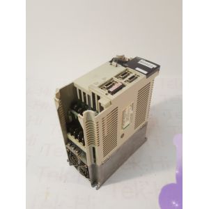 Mitsubishi MDS-B-SVJ2-10 AC Servo Drive 0.6KW 3.6A 50 / 60HZ NEW