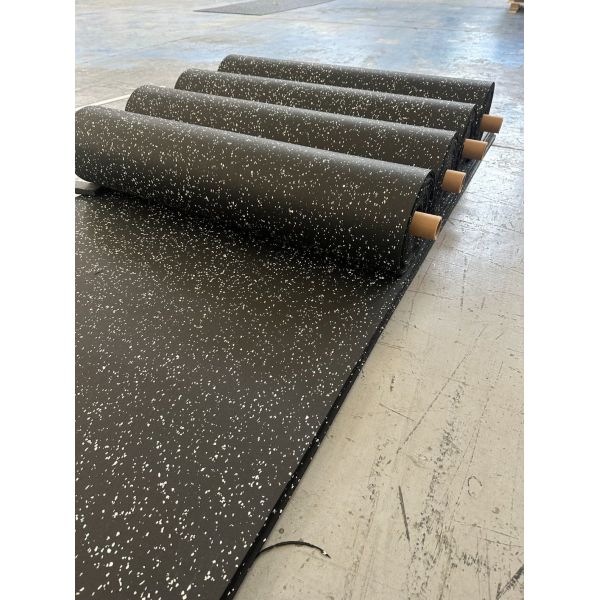 Rubber Flooring Roll Available in 3~20mm to Satisfy Commercial or Residential Application