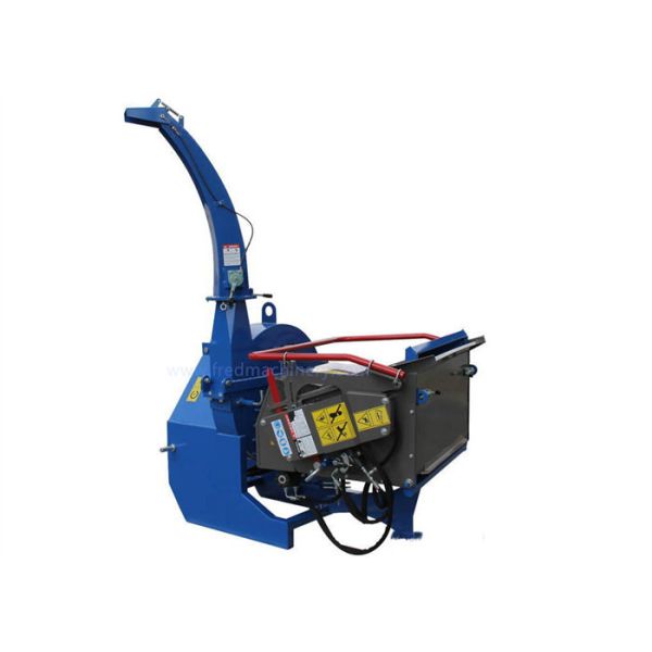 Buy PTO Drive 7 Inch Wood Chipper High Performance With Hydraulic Oil Tank at wholesale prices