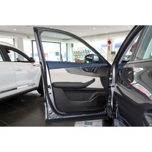 Chery Tiggo 5x Petrol Gas Small SUV Vehicle 1.5L Manual CVT 175km/h 120hp Fuel