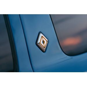 2023 RIVIAN R1S Four motors 800P.S wirange 660km hitting 60 mph in 3.1 s all